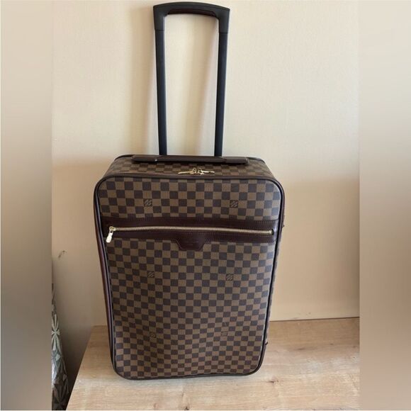 Authentic Louis Vuitton pegase 55 damier ebene carry on - Picture 1 of 9